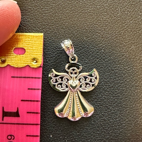 Elegant 14k white gold Angel Pendant - Picture 2 of 5